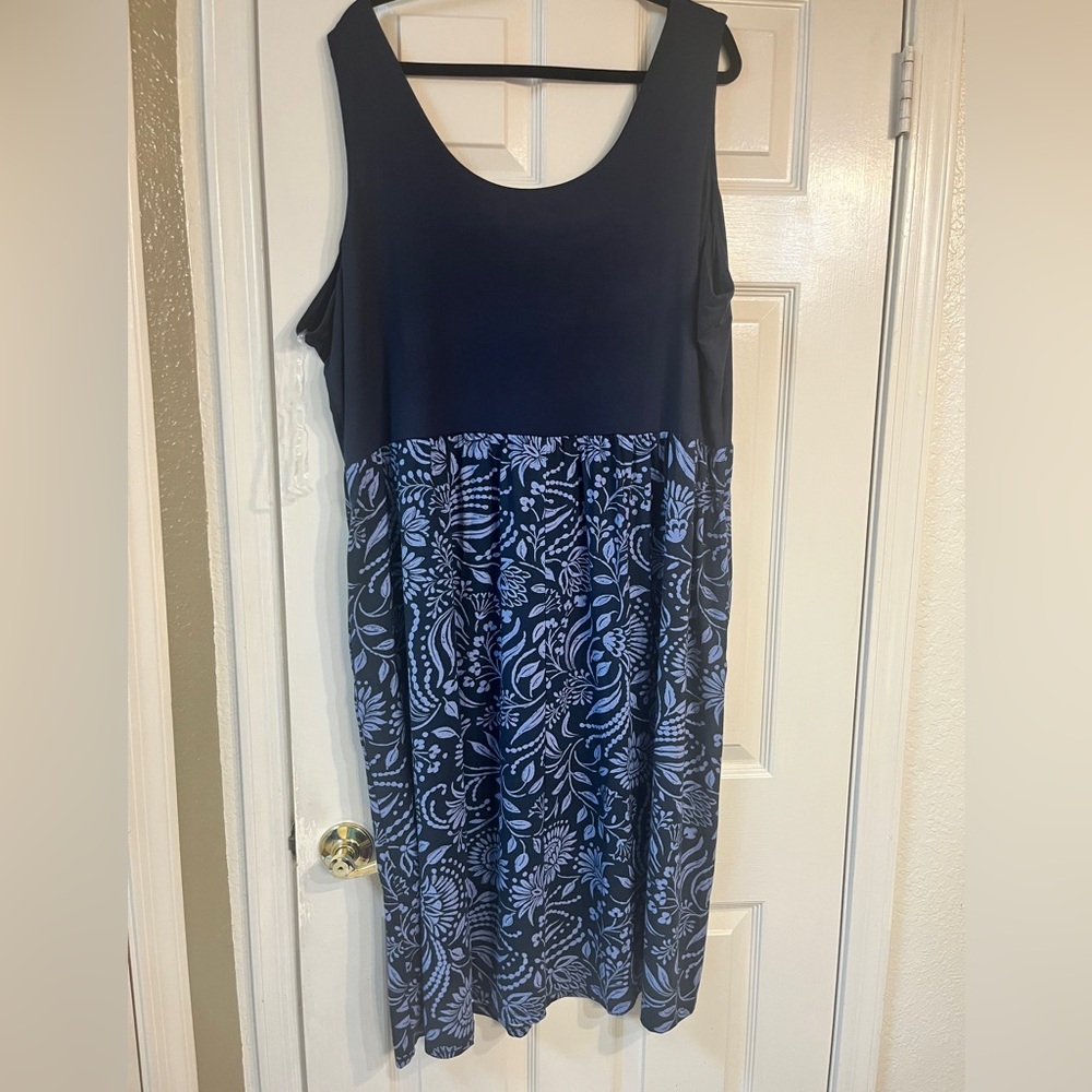 NWT Maurices Dark Blue and Light Blue Patterned Midi Dress - Picture 2 of 8